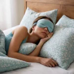 durmiendo con antifaz en ojos